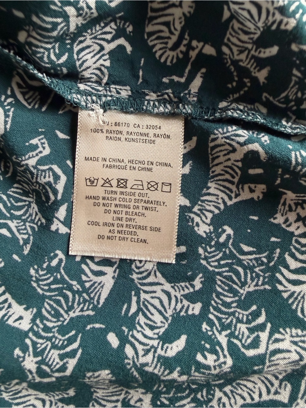 Anthropologie Maeve Emory Teal Tiger Print Blouse Size 6 - Picture 7 of 8